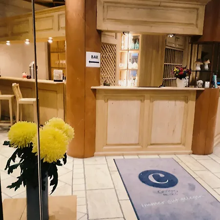 酒店 Stadt