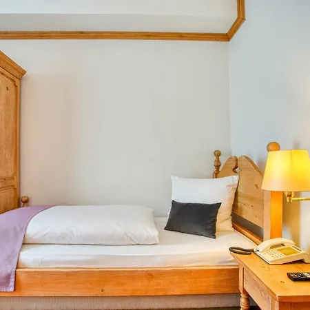 Stadt ギュータースロー