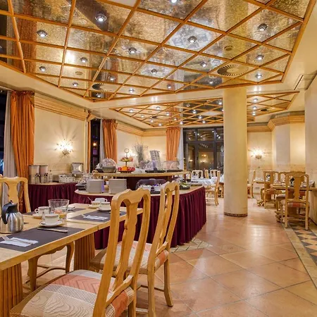 Hotel Stadt 3*