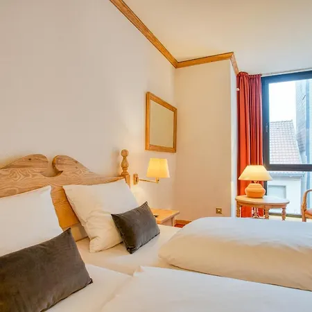 ホテル Stadt ギュータースロー