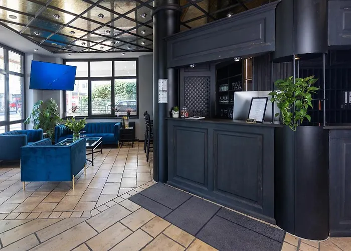 Stadt 酒店 居特斯洛