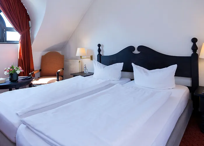 Stadt 酒店 居特斯洛