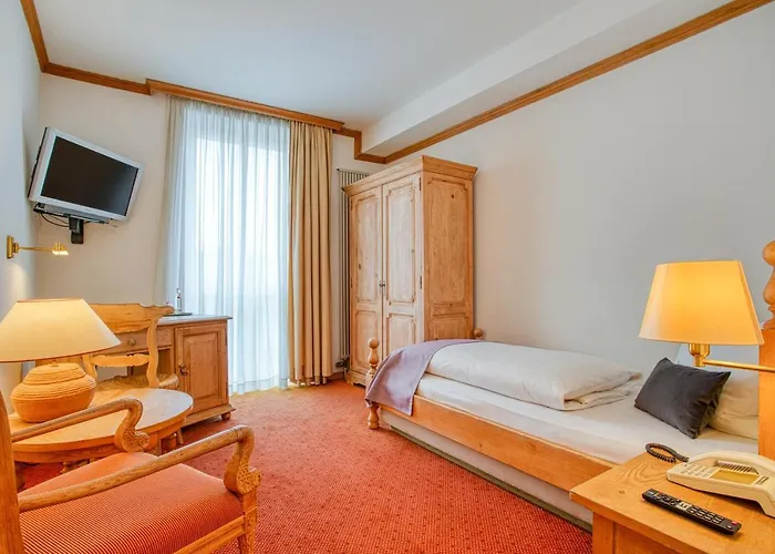 酒店 Stadt 居特斯洛